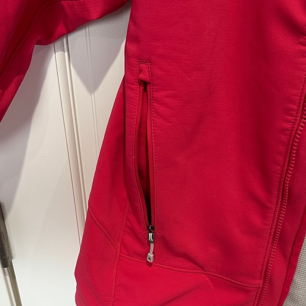 Patagonia Vibrant Red Softshell Jacket - image 3